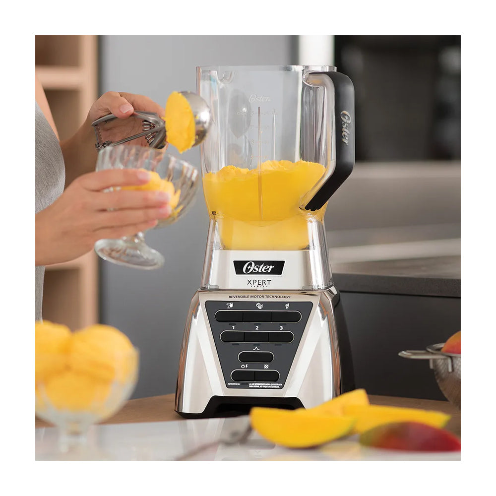 Oster BLST3AC2T Xpert Series Licuadora de 3 Velocidades | Programas Automáticos | Tritan | Pulso | Tecnología Reversible | All-Metal-Drive | 2L | 1500W | Plateado