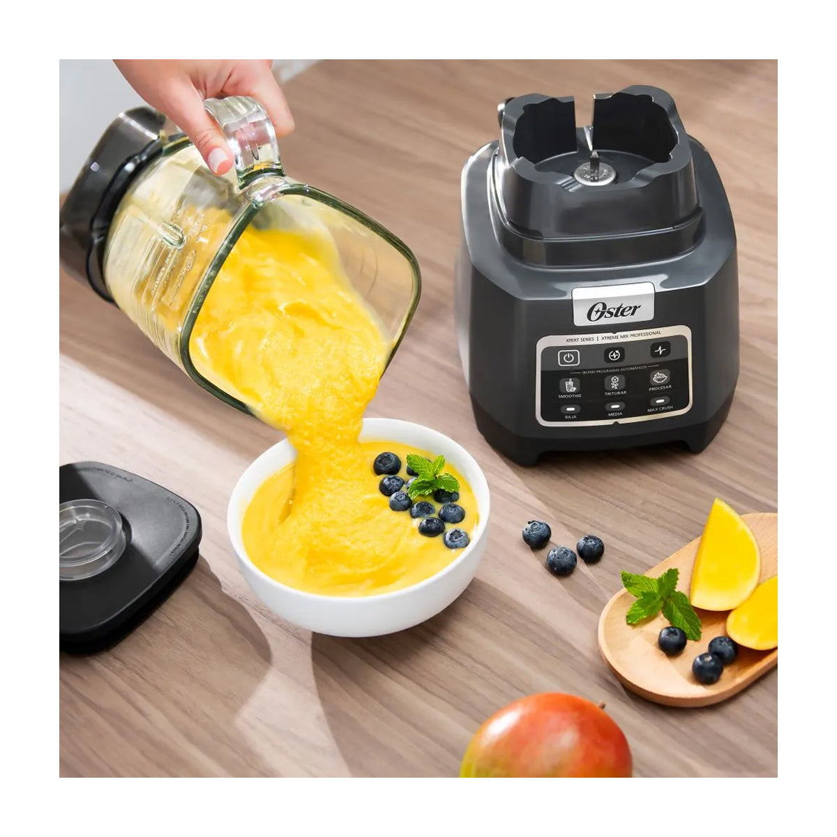 Oster BLSTXPGBW Xpert Series Licuadora de 3 Velocidades | Xtreme Mix | Max Crush | Pulso | Tecnología Reversible | All-Metal-Drive | 2L | 1500W