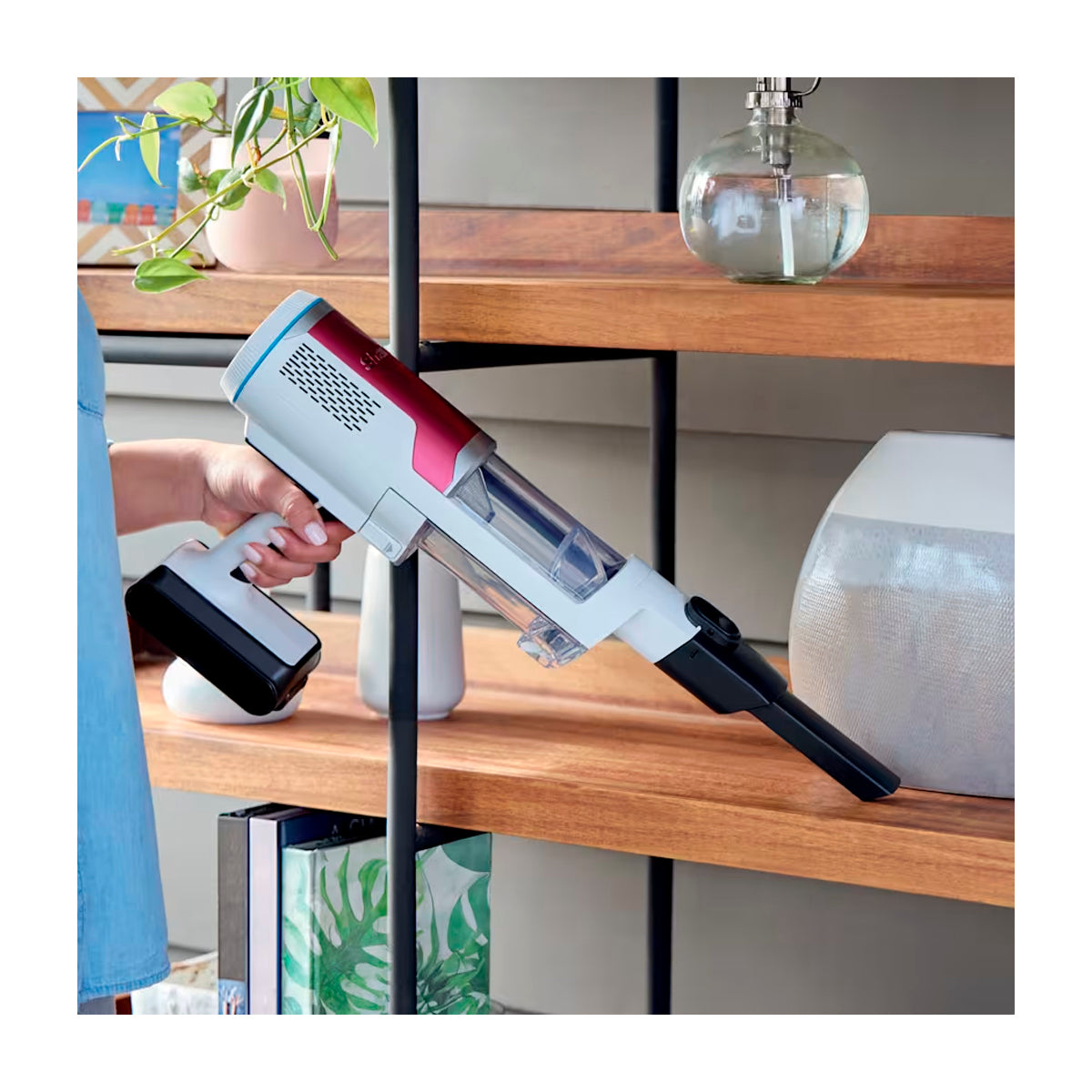 Shark Clean & Empty Cordless Aspiradora Inalámbrica | Succión Potente | CleanTouch | 1.3L | Blanco