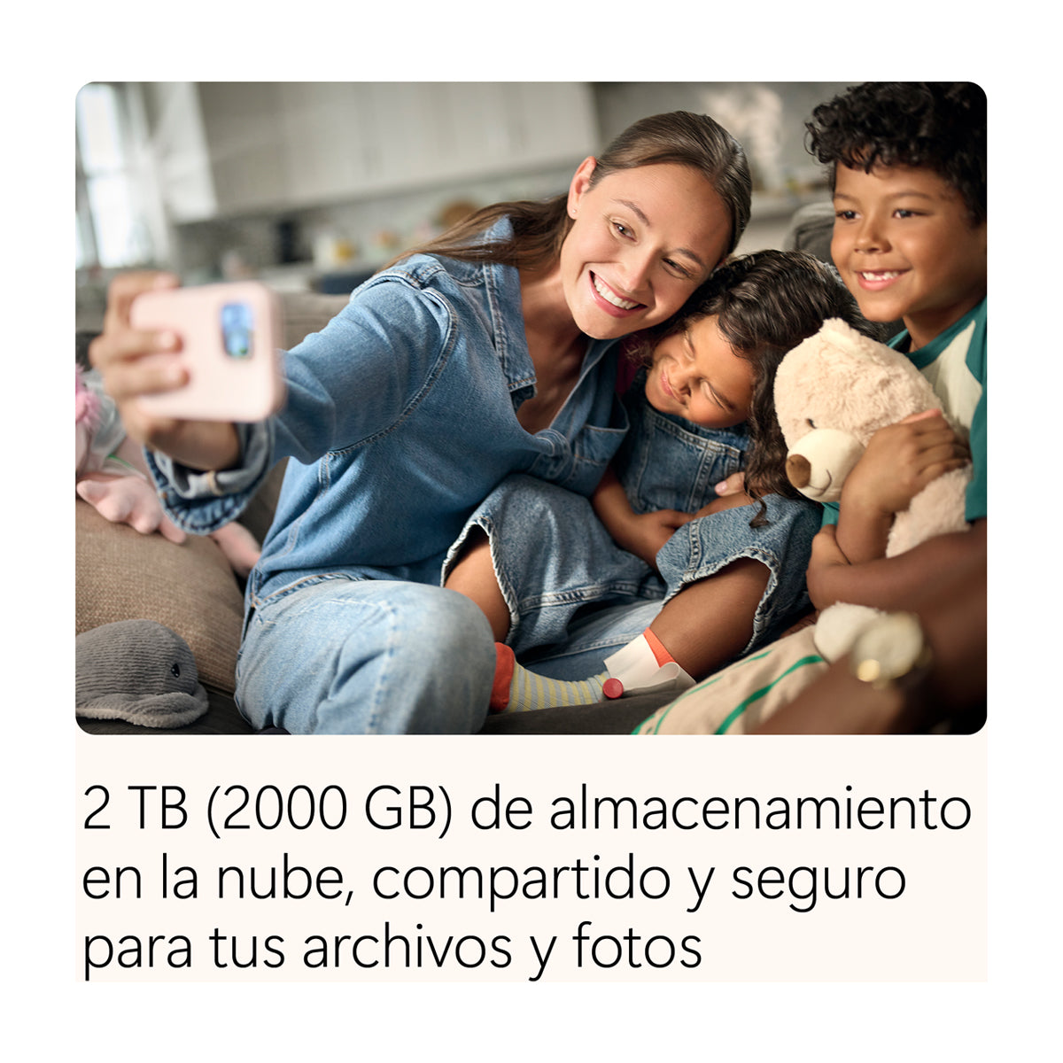Microsoft 365 Familia Suscripción de 1 Año | Copilot IA | 6 Personas | 5 Dispositivos / Persona