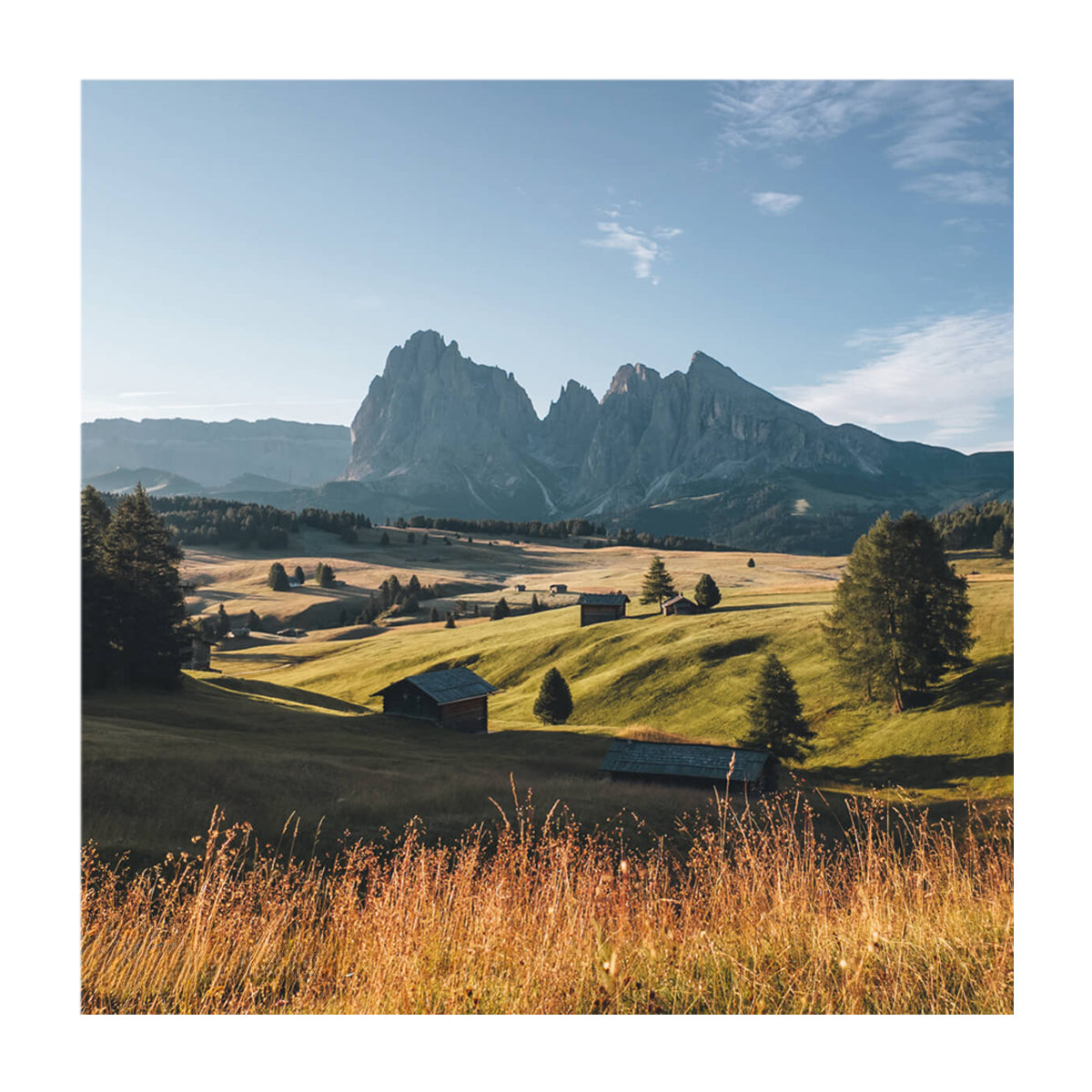 DJI Osmo Pocket 3 Creator Combo Cámara Digital | Video 4K | Estabilizador de 3-Ejes | Pantalla Giratoria | ActiveTrack 6.0 | Fast Focusing | Slow Motion