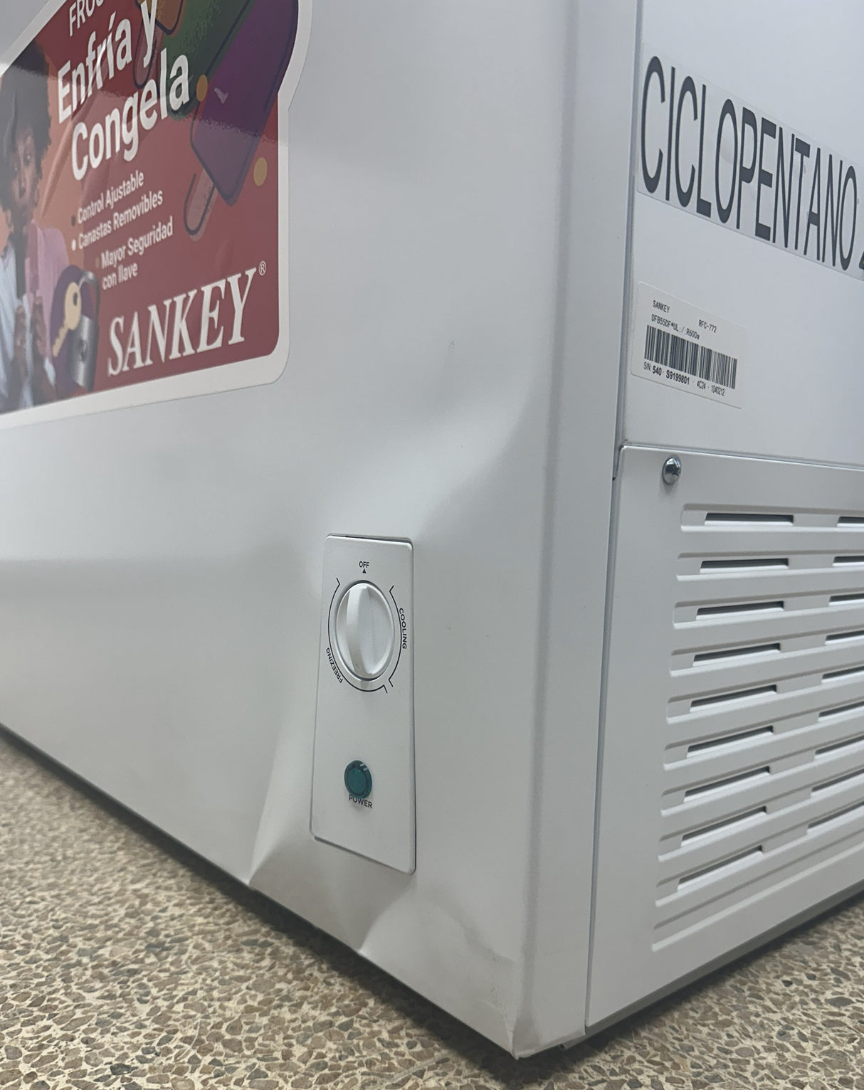 (Outlet) Sankey Congelador Horizontal de 6.99p3 | Blanco