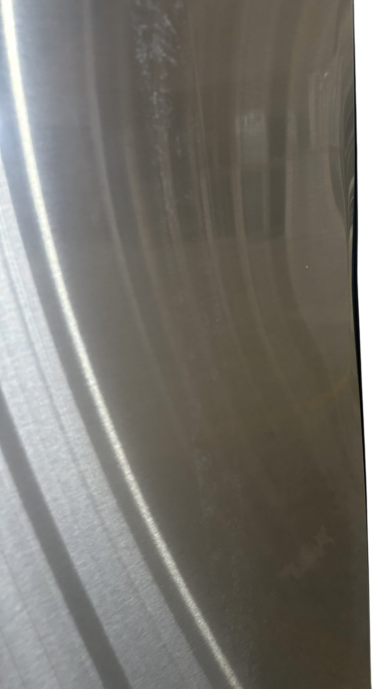 (Outlet) Samsung BESPOKE Refrigeradora Cross Door de 4 Puertas Digital Inverter | Family Hub | Triple Cooling | Dual Ice Maker | Beverage Center | 28.60p3