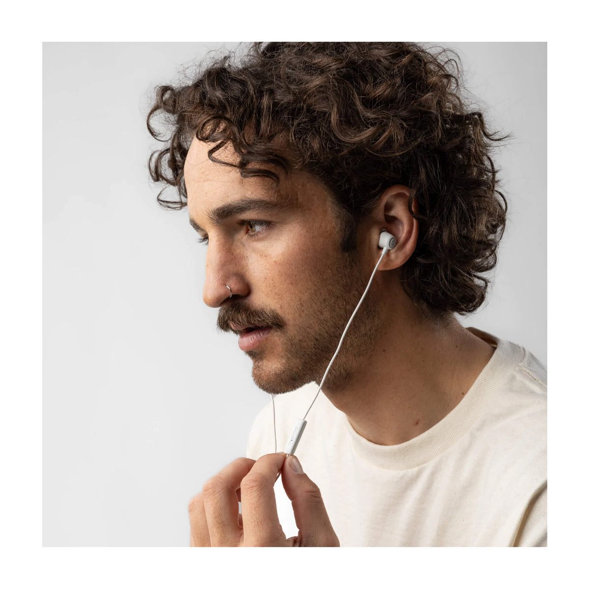 Skullcandy Jib USB C Audífonos de Cable | Bone