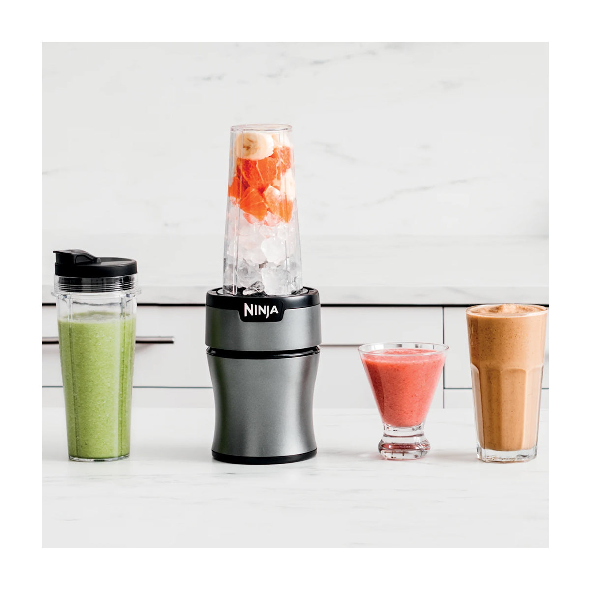 Ninja Nutri-Blender Licuadora / Extractor de Nutrientes Personal Automática | 8 Piezas | 0.5L | 700W | Plateado