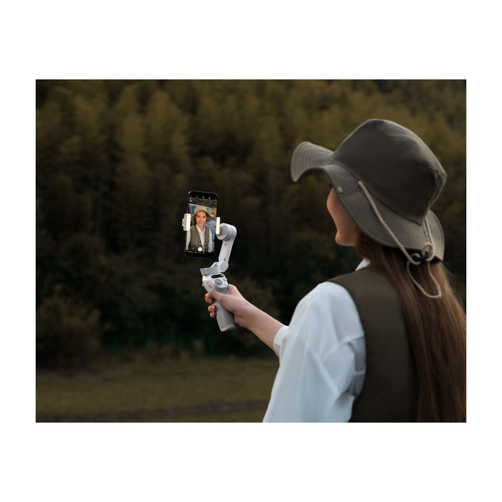 DJI Osmo Mobile SE Gimbal para Smartphones | Magnetic | Estabilizador de 3-Ejes | Status Panel | ActiveTrack 6.0 | 8H