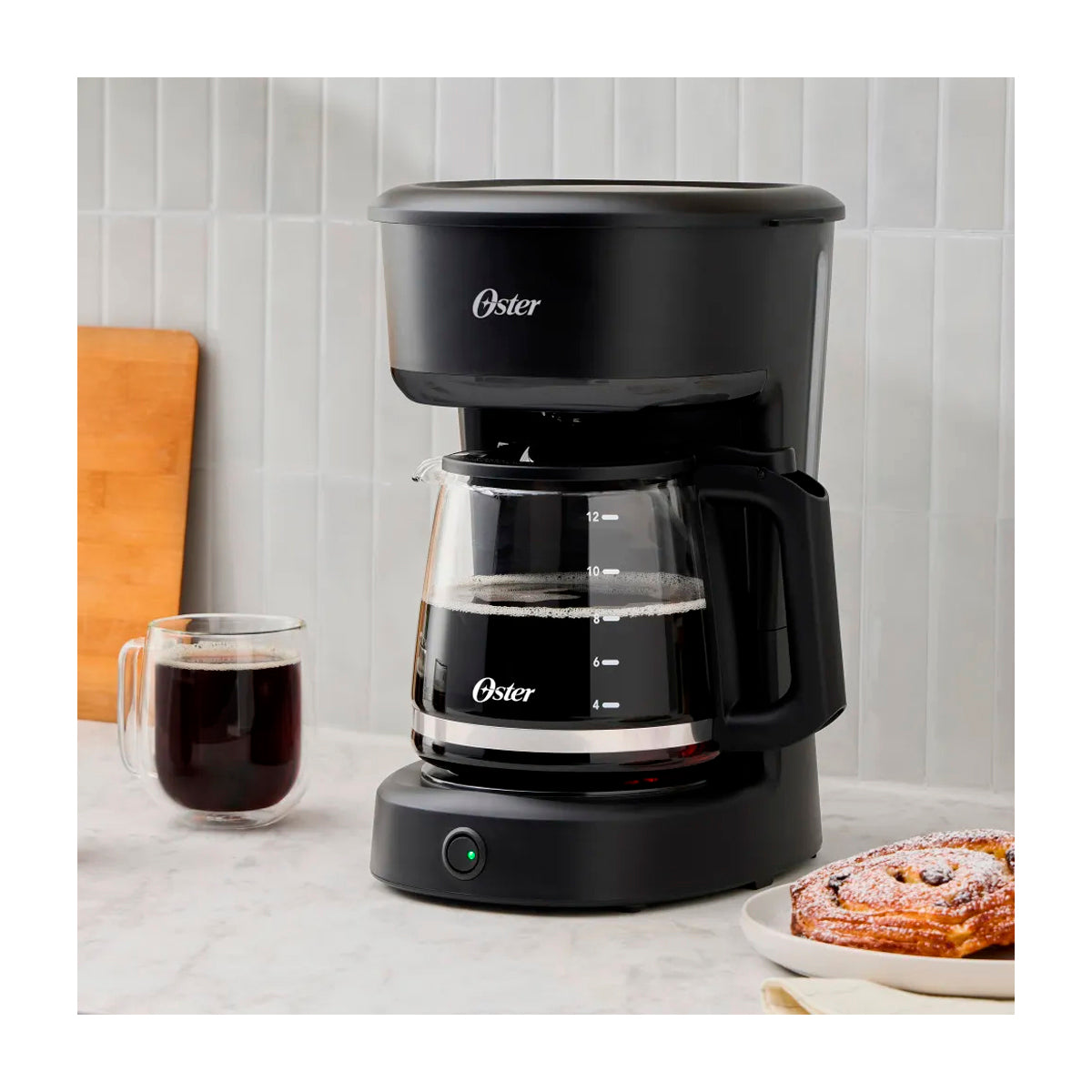 Oster BVSTDCS121B Cafetera de 12 Tazas | Filtro Permanente Lavable | Interruptor Iluminado | Pausa y Servir | Negro