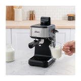 Oster BVSTEM3300 Cafetera de 4 Tazas | Vapor a Presión | Espresso y Cappuccino | Negro