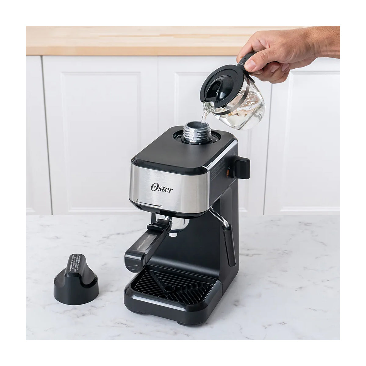 Oster BVSTEM3300 Cafetera de 4 Tazas | Vapor a Presión | Espresso y Cappuccino | Negro