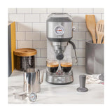 Oster BVSTEM7200 Cafetera de 4 Tazas | 15 Bares | Espresso y Capuccino | Sistema Espumador | Plateado