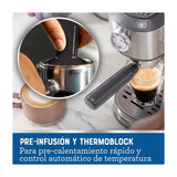 Oster BVSTEM7200 Cafetera de 4 Tazas | 15 Bares | Espresso y Capuccino | Sistema Espumador | Plateado