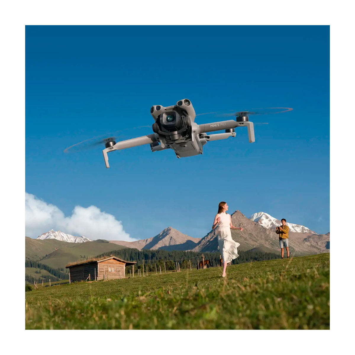 DJI Mini 5 Pro Drone Fly More Combo Plus | Quadcopter | 50MP | Video 4K | 3 Baterías Plus | Cargador Triple | OcuSync 4.0 Plus | ActiveTrack 360° | 52 Min