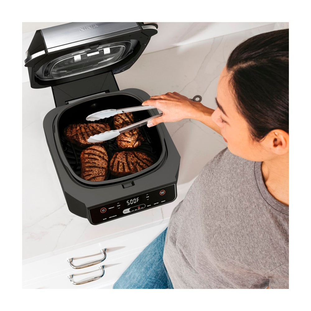 Ninja Foodi Parrilla Eléctrica 6-en-1 para Interiores | Cyclonic Grilling | Freidora de Aire | Smoke Control | Hornear, Rostizar y Asar | 1760W | Negro Plateado