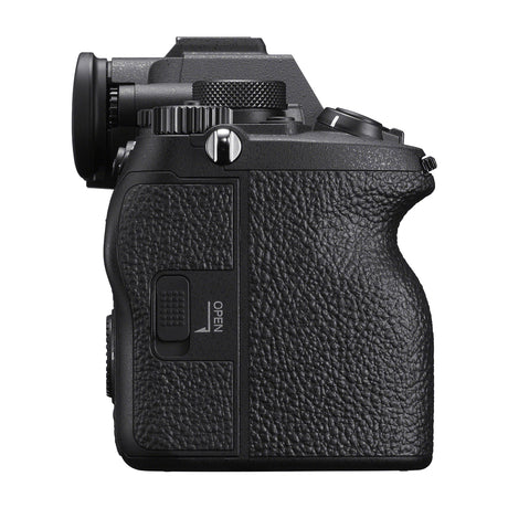 Sony a7 IV Alpha Cámara Digital Mirrorless con Lente 28-70mm OSS II | ILCE-7M4M | Full Frame
