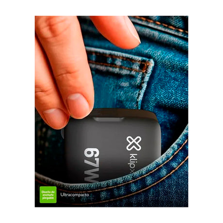 Klip Xtreme Adaptador de Corriente de Pared | 3 Puertos | Tecnología GaN | Indicador LED | Negro