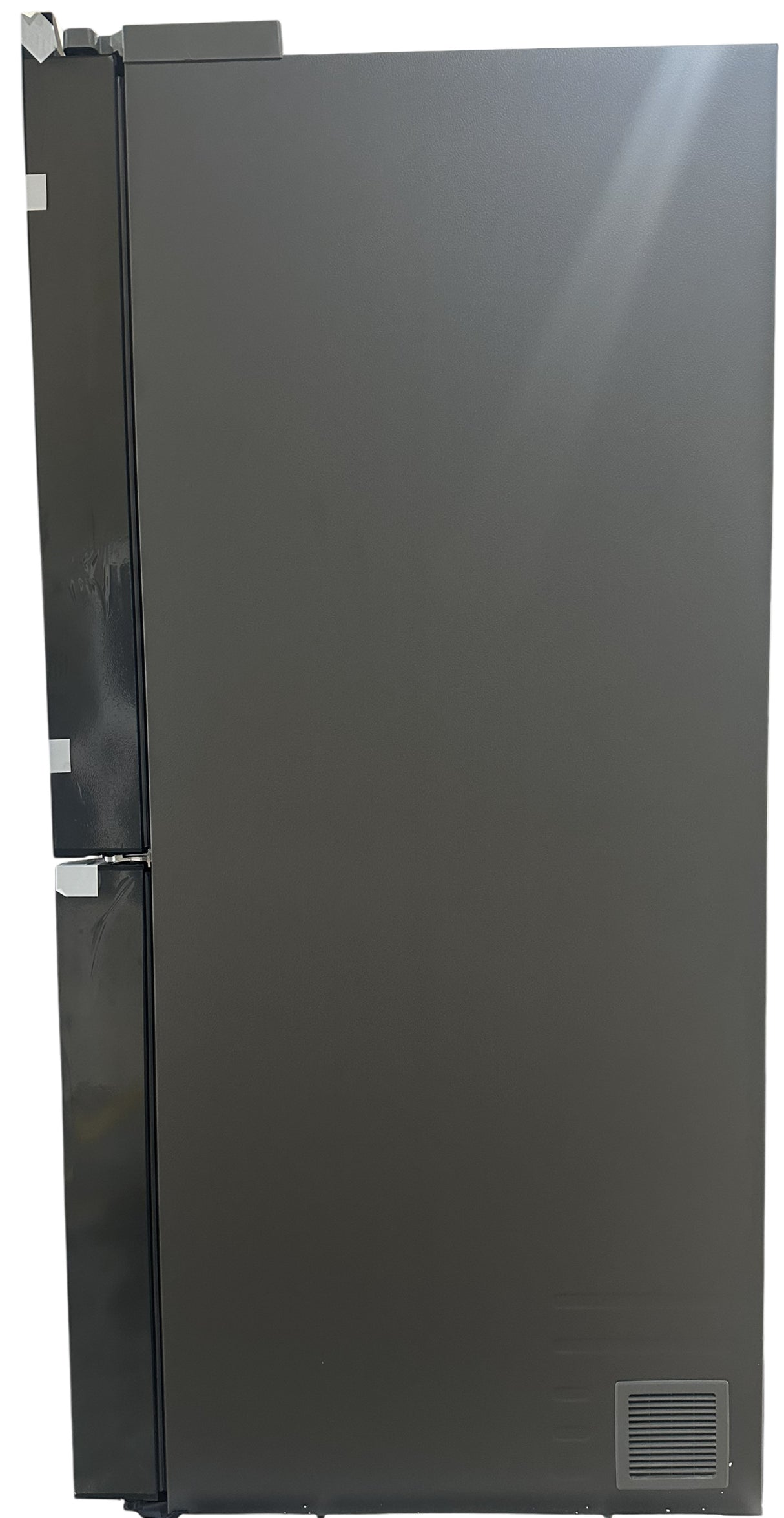 (Outlet) Samsung BESPOKE Refrigeradora Cross Door de 4 Puertas Digital Inverter | Family Hub | Triple Cooling | Dual Ice Maker | Beverage Center | 28.60p3