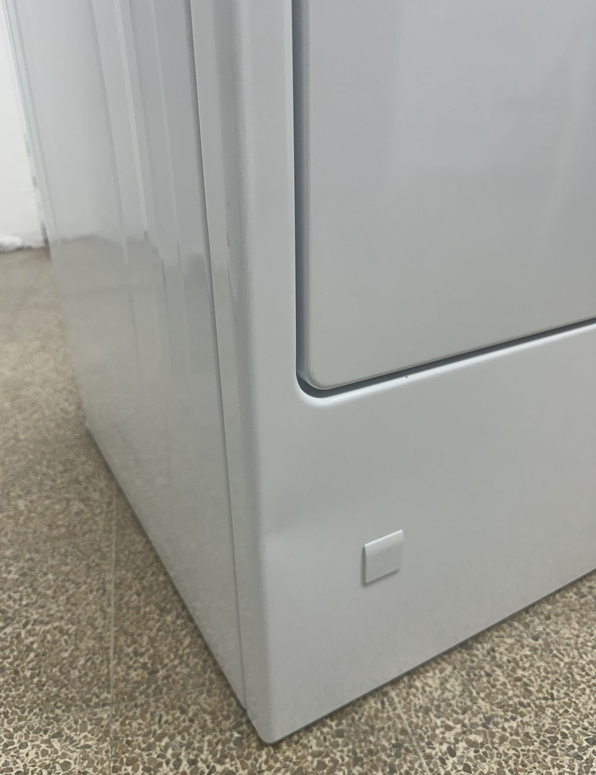 (Outlet) Whirlpool Secadora a Gas de Carga Frontal | Auto Dry | 12 Ciclos | Antiarrugas | 21kg