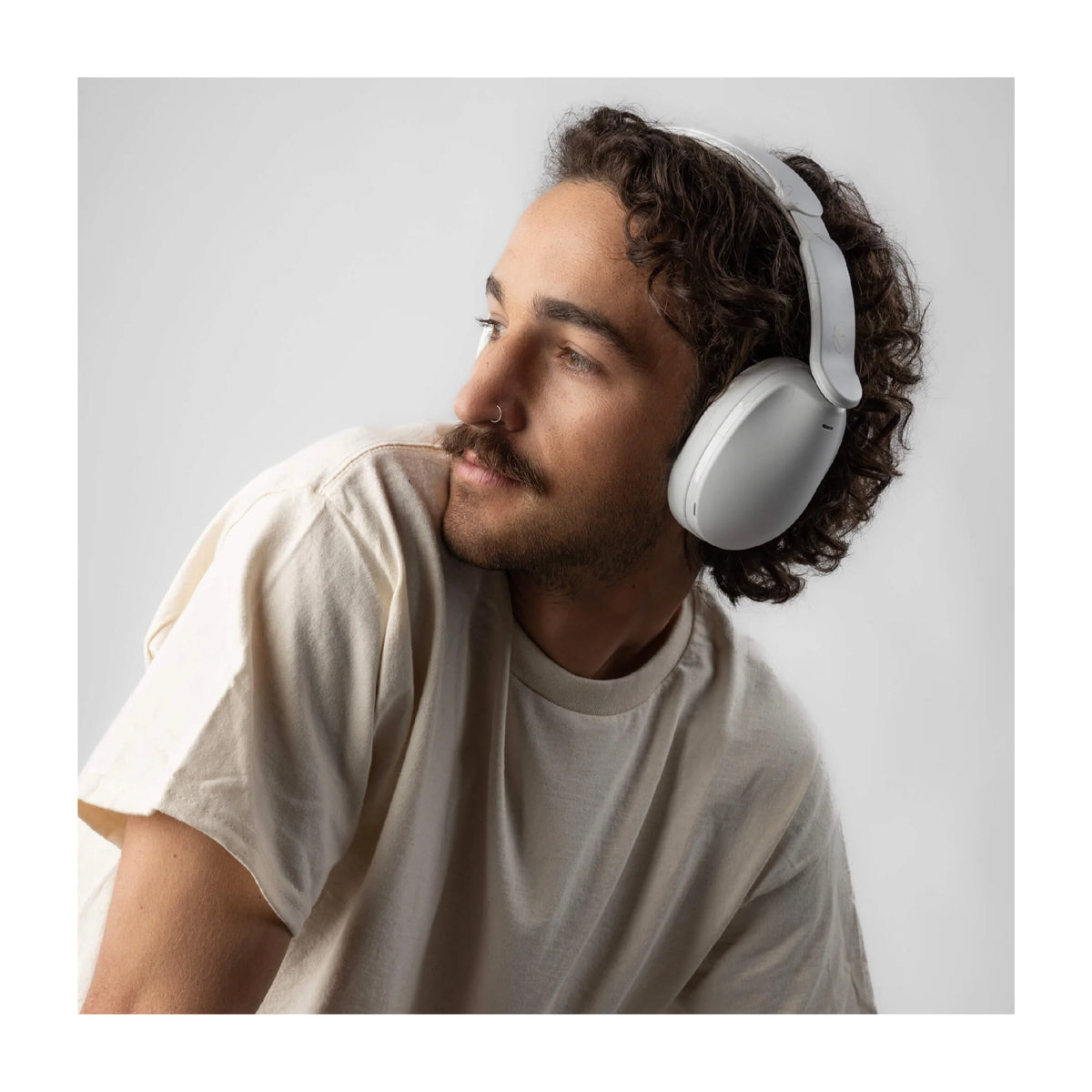 Skullcandy Hesh 360 Audífonos Inalámbricos Bluetooth Over-Ear | Bone