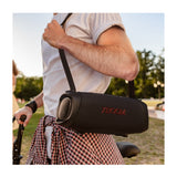 LG XBOOM Go XG8T Bocina Portátil Bluetooth Waterproof | Sound Boost | Light Studio | 15H | IP67 | Negro