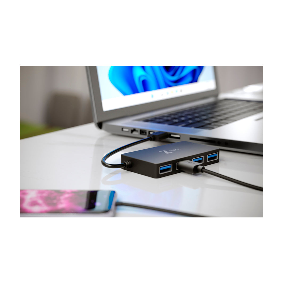 Xtech Adaptador USB 3.0 | 4 puertos | Negro