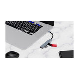 Xtech Adaptador Multipuerto 7 en 1 con Conexión USB C | Plateado Negro