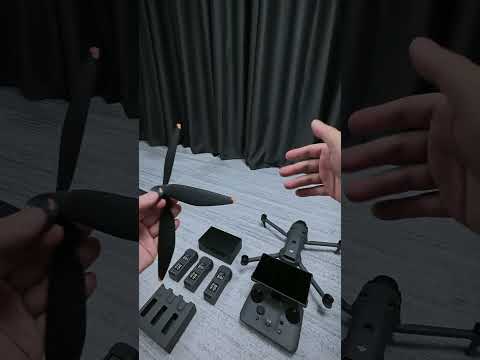 DJI Mavic 4 Pro Drone Creator Combo | Quadcopter | 100MP | Video 6K | 3 Baterías | Cargador Triple | OcuSync 4.0 Plus | ActiveTrack 360° | 51 Min