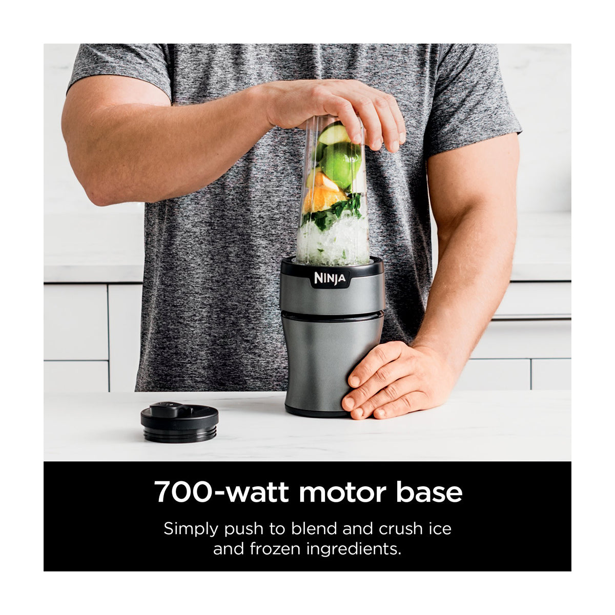 Ninja Nutri-Blender Licuadora / Extractor de Nutrientes Personal Automática | 8 Piezas | 0.5L | 700W | Plateado