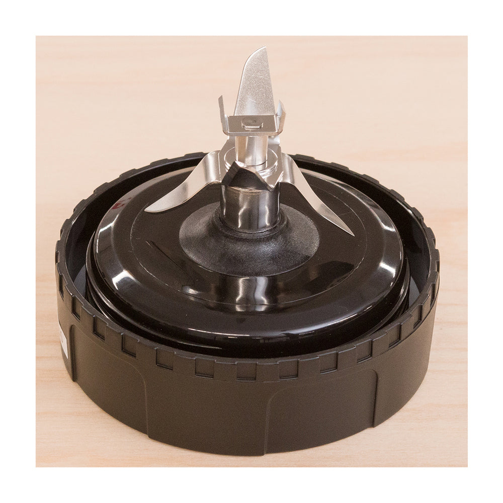 Ninja Nutri-Blender Licuadora / Extractor de Nutrientes Personal Automática | 8 Piezas | 0.5L | 700W | Plateado