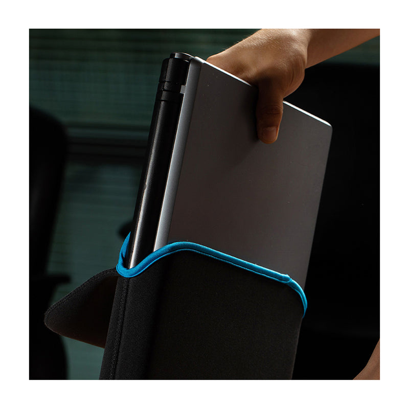 Klip Xtreme Funda Reversible para Laptop de 14.1" | Repelente al Agua | Negro/Azul