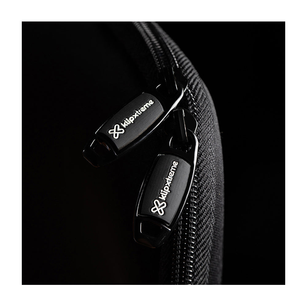 Klip Xtreme Funda de Transporte con Cremallera para Laptop de hasta 15.6" | Negro