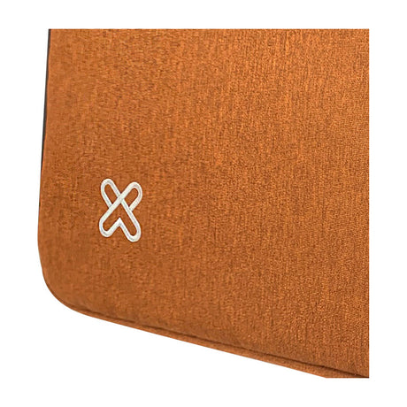 Klip Xtreme Funda con Cremallera para Laptop de hasta 15.6" | Marrón
