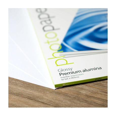 Klip Xtreme Papel Fotográfico Premium 21.59cm x 27.94cm | 20 Hojas