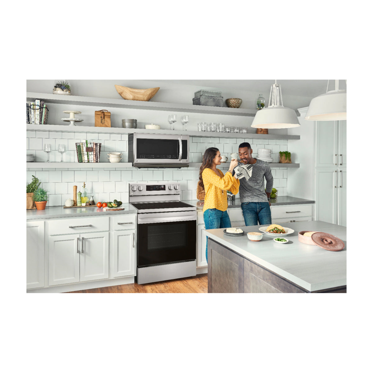 LG Estufa Eléctrica de Acero Inoxidable | 2-en-1 | Smart WiFi ThinQ | 6.3p3 | Air Fryer | Convección | Panel Digital | 30" | 5 Quemadores | Plateado